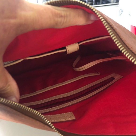 New Dooney and Bourke purse - Picture 7 of 10